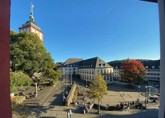 Fuchsbau Unterm Kroenchen